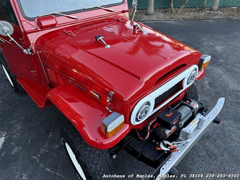 1975 Toyota Land Cruiser FJ40 - Photo 5 - Naples, FL 34104