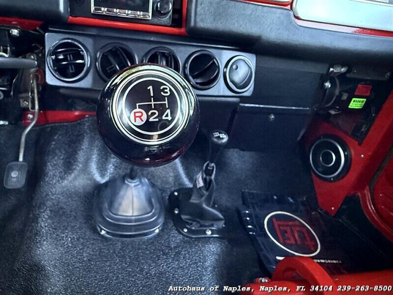 1975 Toyota Land Cruiser FJ40 - Photo 38 - Naples, FL 34104