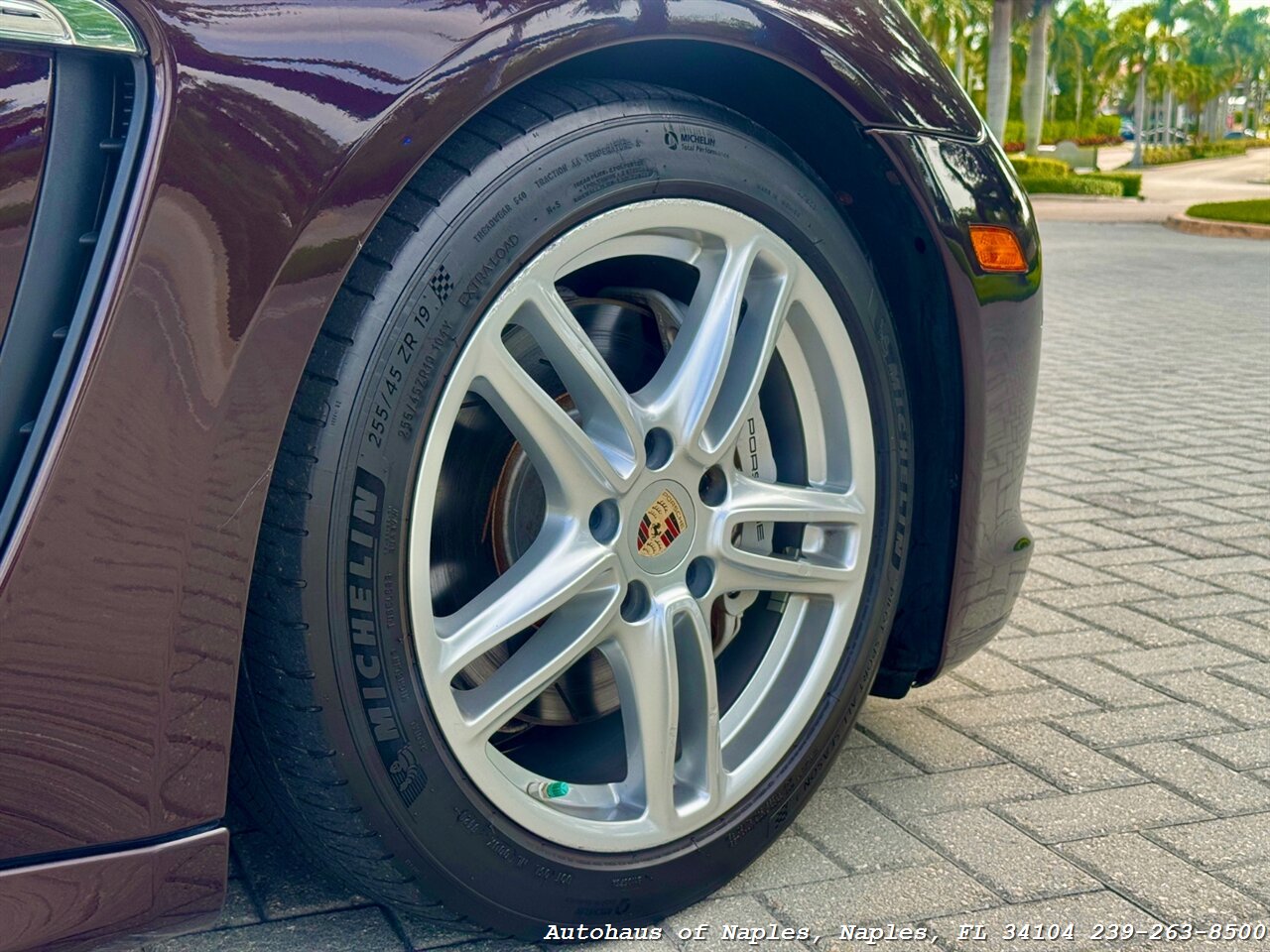2012 Porsche Panamera 4S - Photo 25 - Naples, FL 34104
