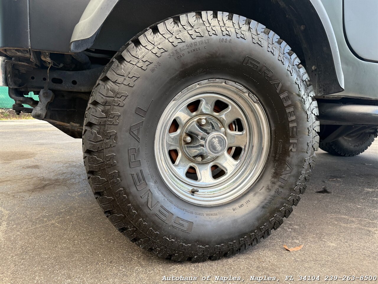 1984 Jeep CJ-7 2dr   - Photo 11 - Naples, FL 34104