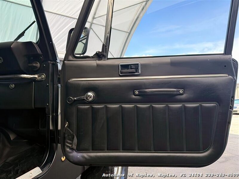 1984 Jeep CJ-7 2dr   - Photo 28 - Naples, FL 34104