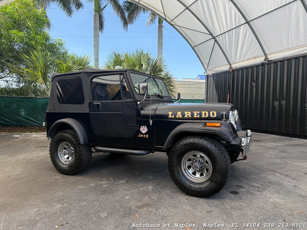 1984 Jeep CJ-7 2dr   - Photo 2 - Naples, FL 34104