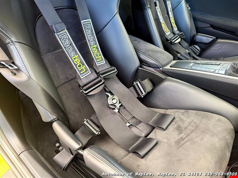 2020 Porsche 718 Cayman GT4   - Photo 31 - Naples, FL 34104