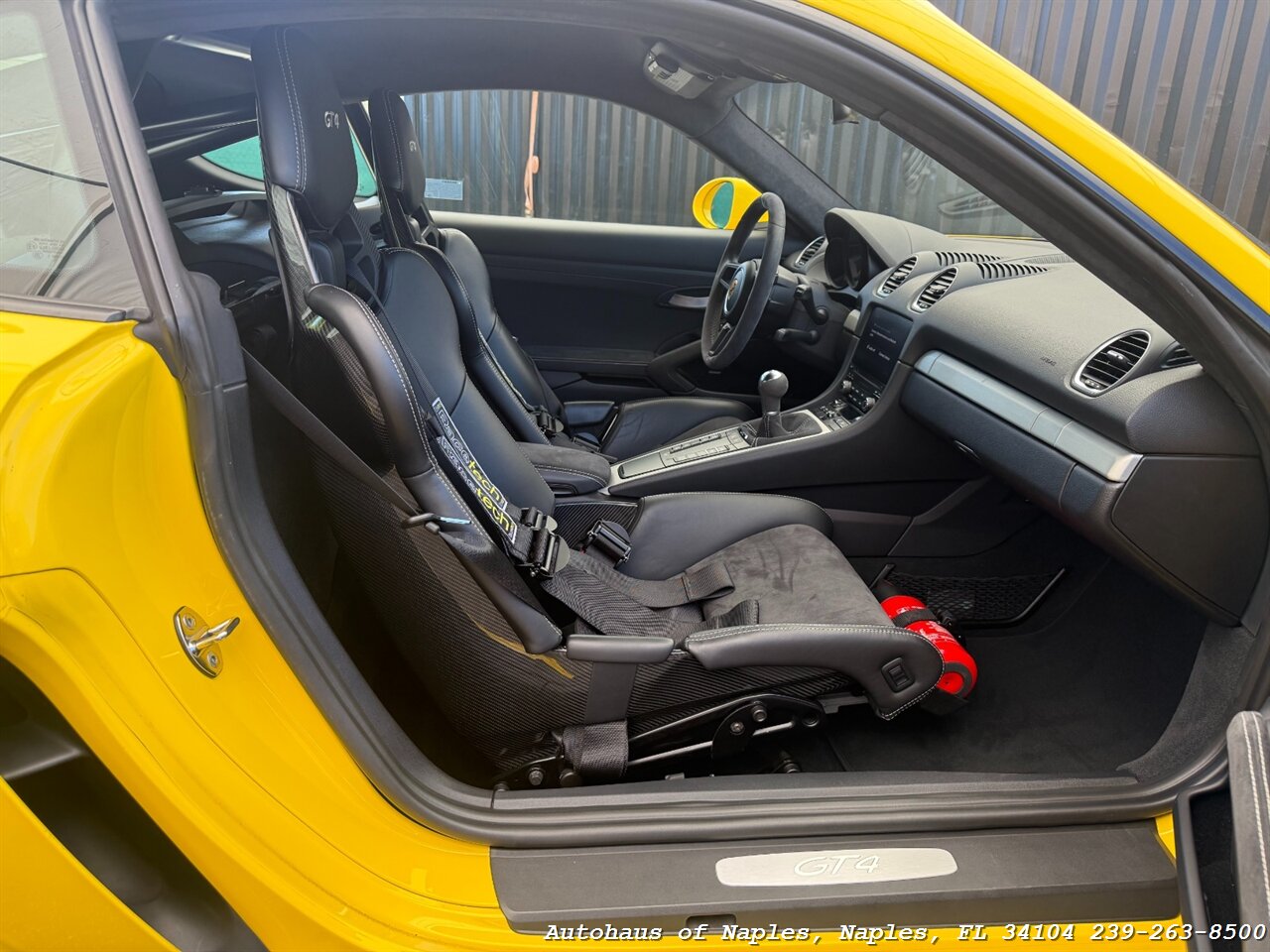 2020 Porsche 718 Cayman GT4 - Photo 29 - Naples, FL 34104