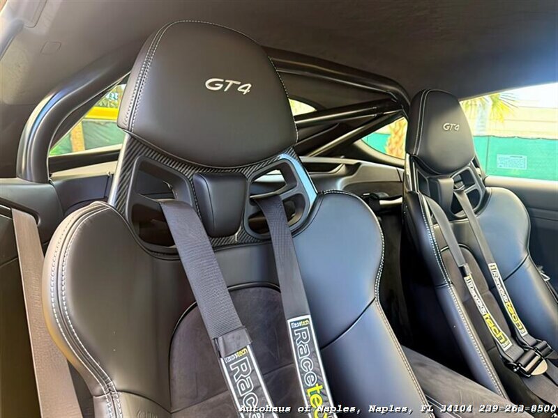 2020 Porsche 718 Cayman GT4   - Photo 32 - Naples, FL 34104