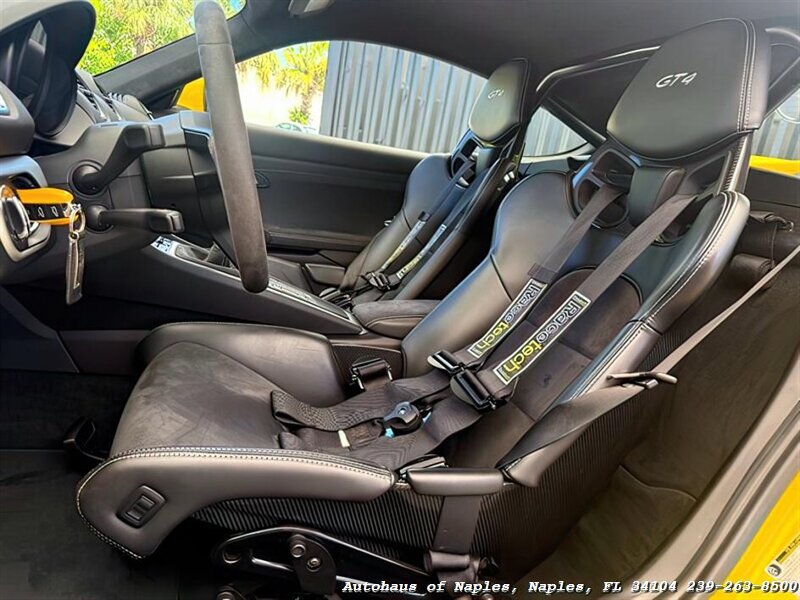 2020 Porsche 718 Cayman GT4   - Photo 23 - Naples, FL 34104