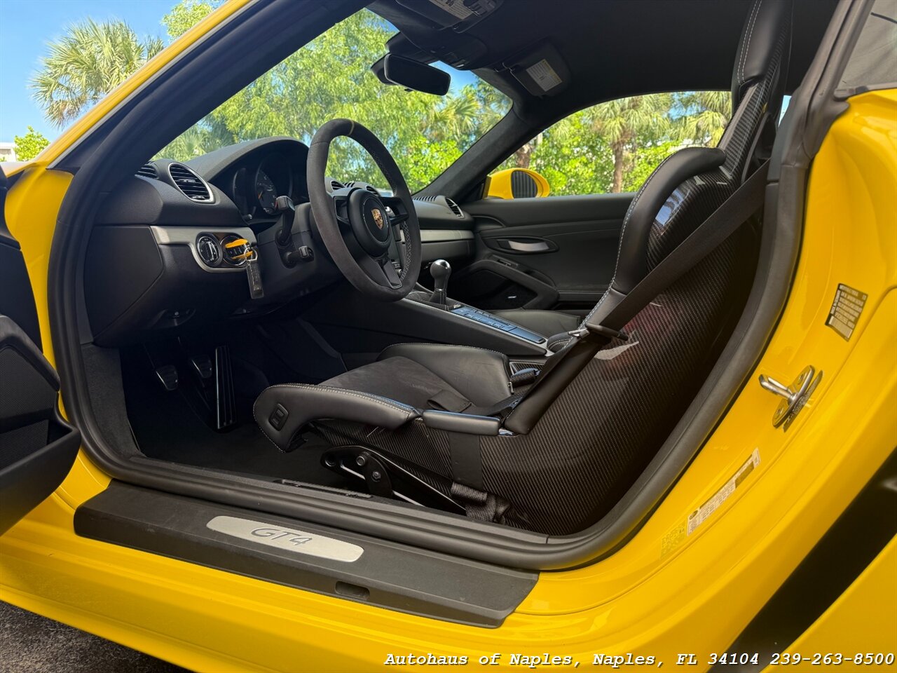 2020 Porsche 718 Cayman GT4 - Photo 21 - Naples, FL 34104