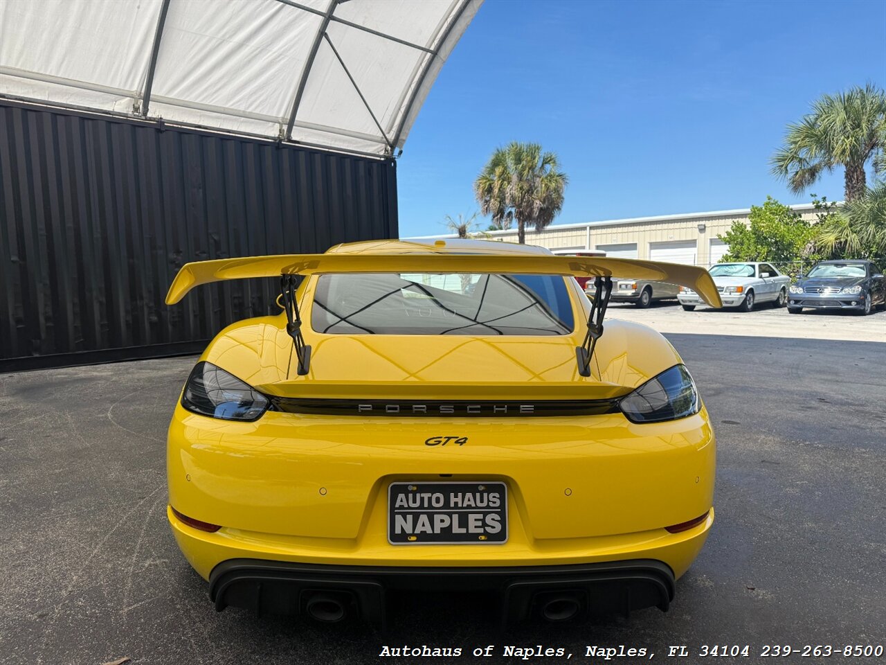 2020 Porsche 718 Cayman GT4 - Photo 7 - Naples, FL 34104