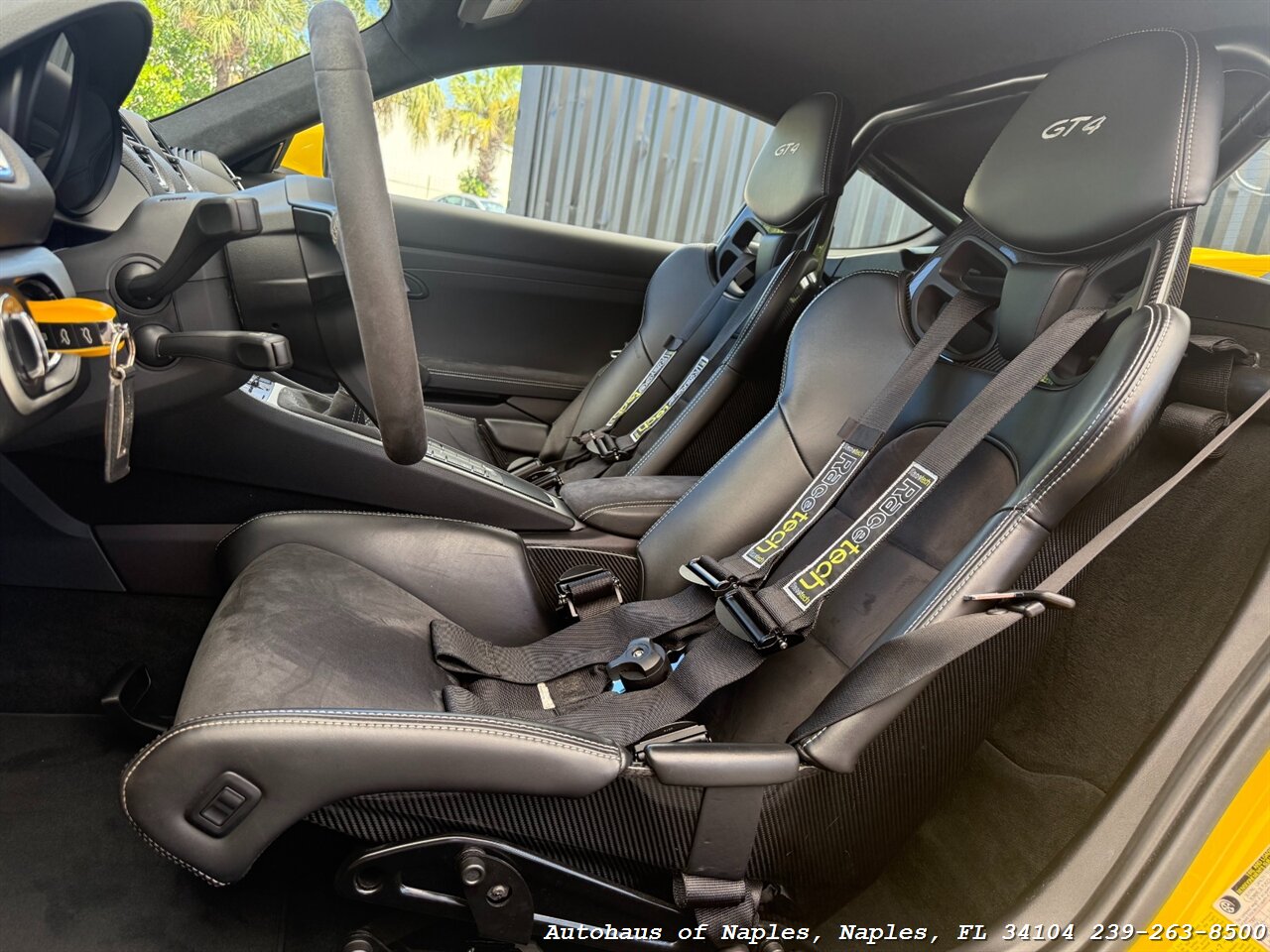 2020 Porsche 718 Cayman GT4 - Photo 23 - Naples, FL 34104