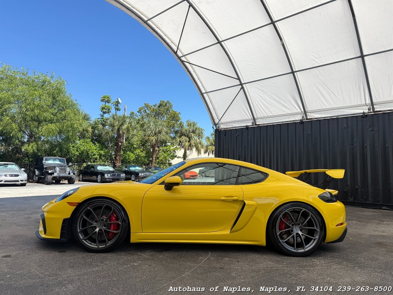 2020 Porsche 718 Cayman GT4 - Photo 5 - Naples, FL 34104