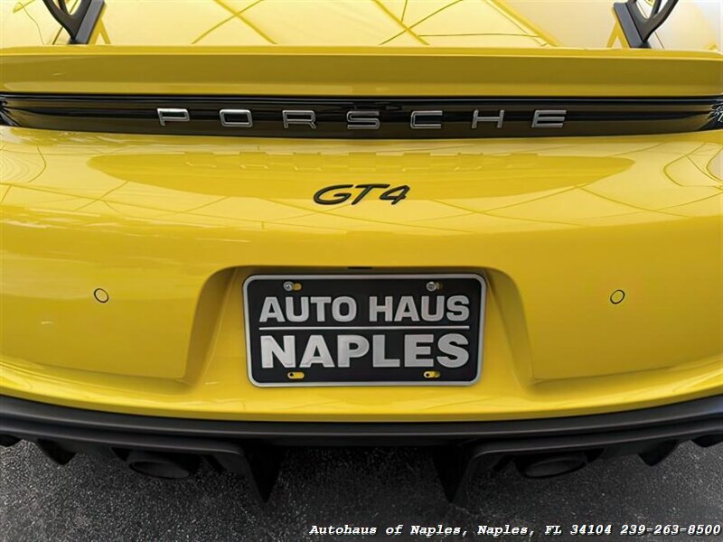 2020 Porsche 718 Cayman GT4   - Photo 14 - Naples, FL 34104