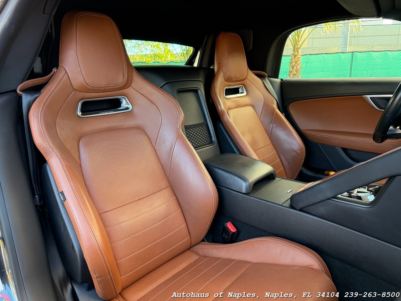 2019 Jaguar F-TYPE P340   - Photo 44 - Naples, FL 34104