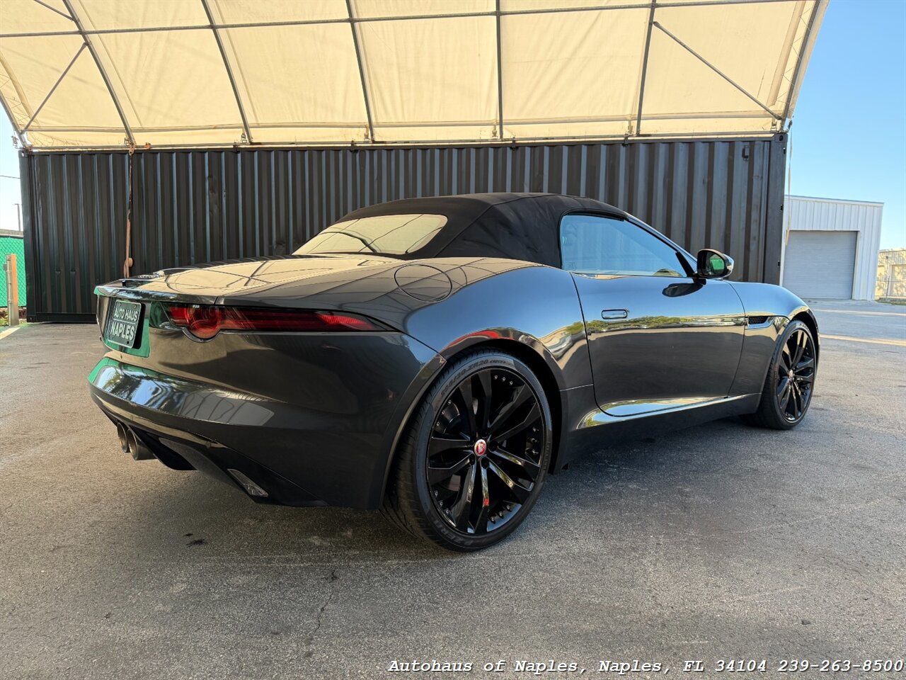 2019 Jaguar F-TYPE P340   - Photo 22 - Naples, FL 34104