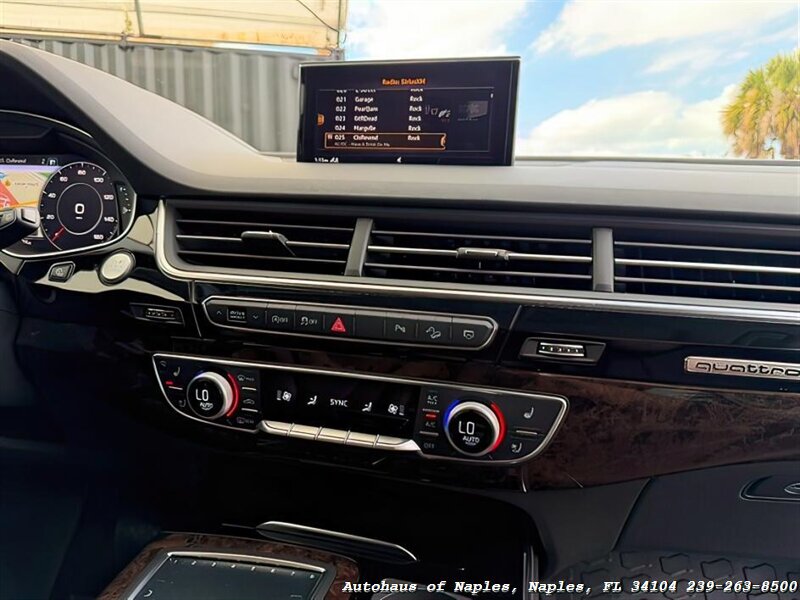 2018 Audi Q7 3.0T quattro Prestige - Photo 31 - Naples, FL 34104