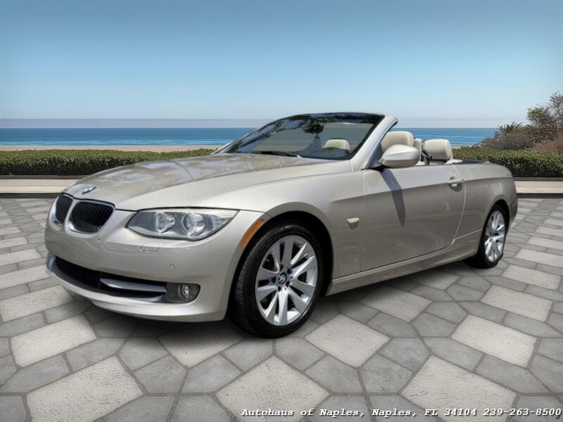 2012 BMW 328i - Photo 14 - Naples, FL 34104