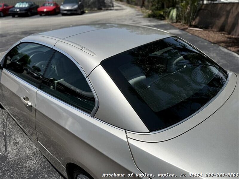 2012 BMW 328i - Photo 12 - Naples, FL 34104