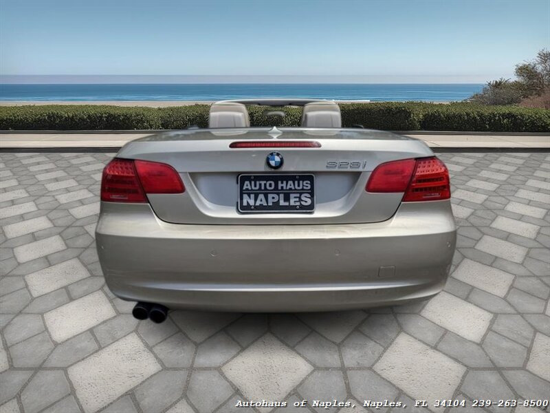 2012 BMW 328i - Photo 17 - Naples, FL 34104