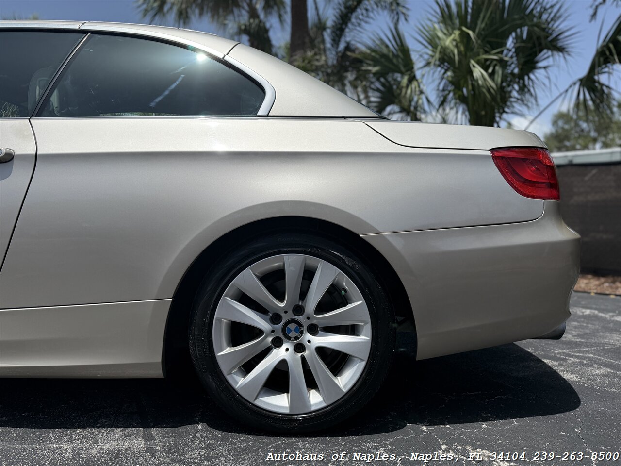 2012 BMW 328i - Photo 11 - Naples, FL 34104