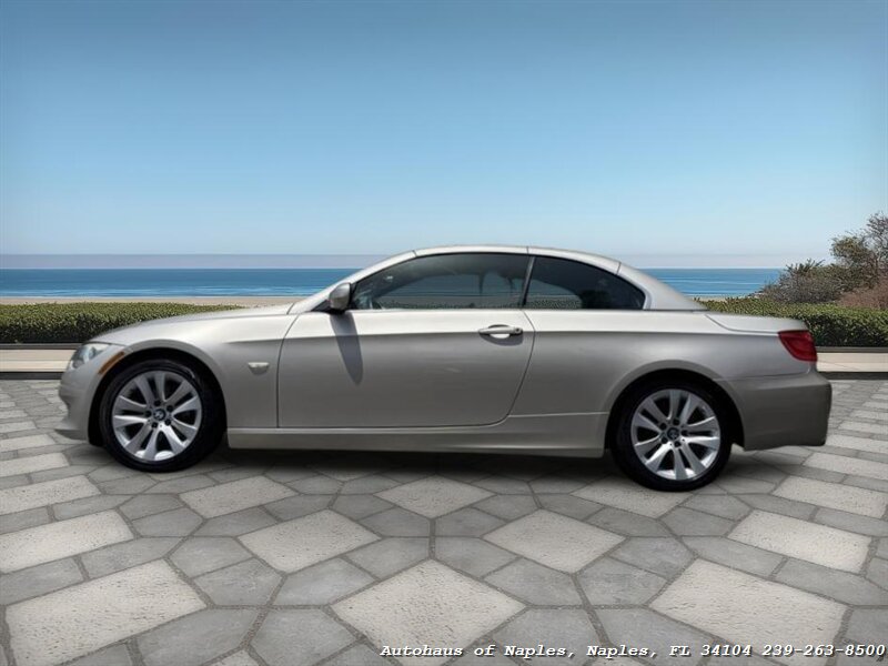 2012 BMW 328i - Photo 5 - Naples, FL 34104