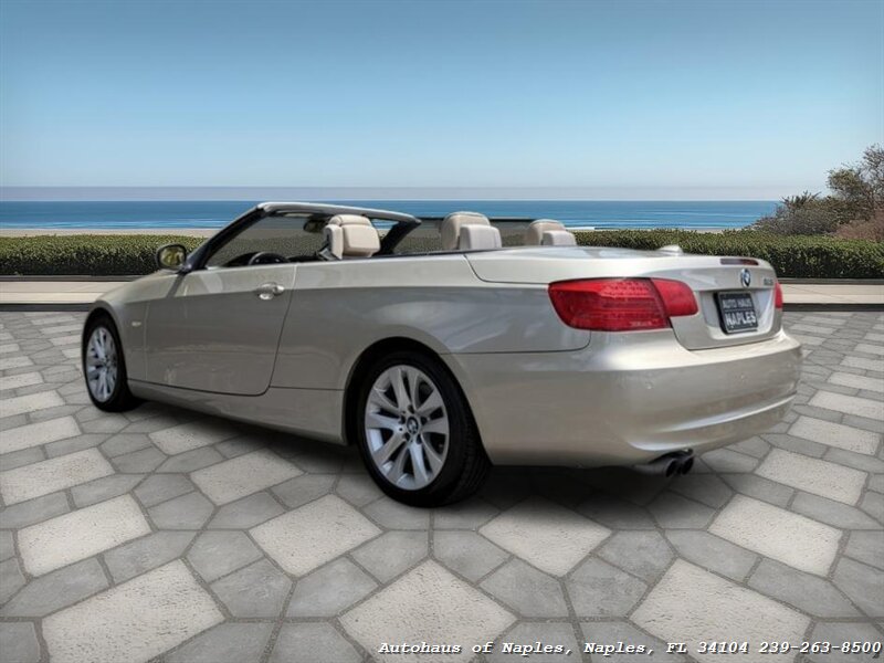 2012 BMW 328i - Photo 16 - Naples, FL 34104
