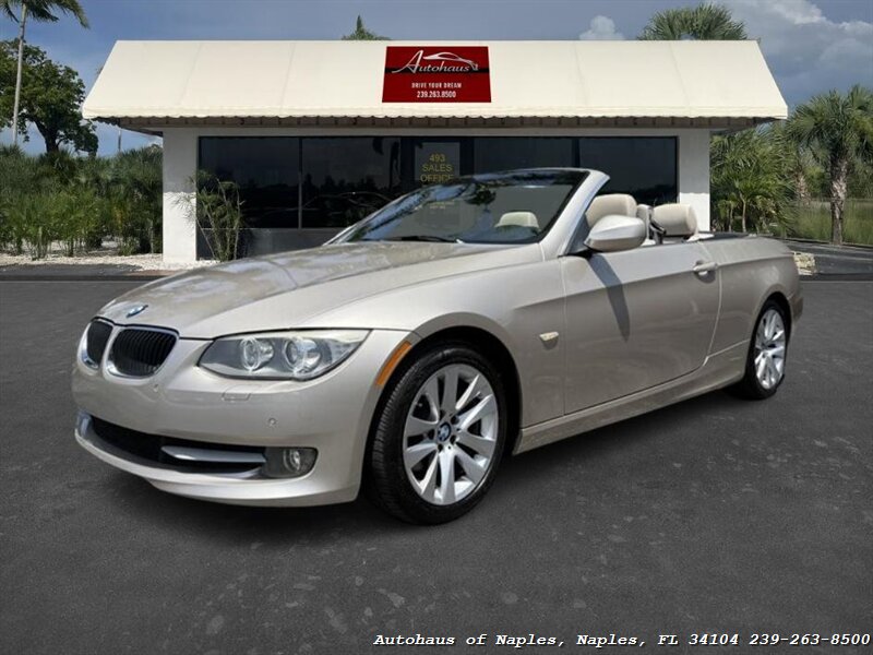 2012 BMW 328i - Photo 14 - Naples, FL 34104