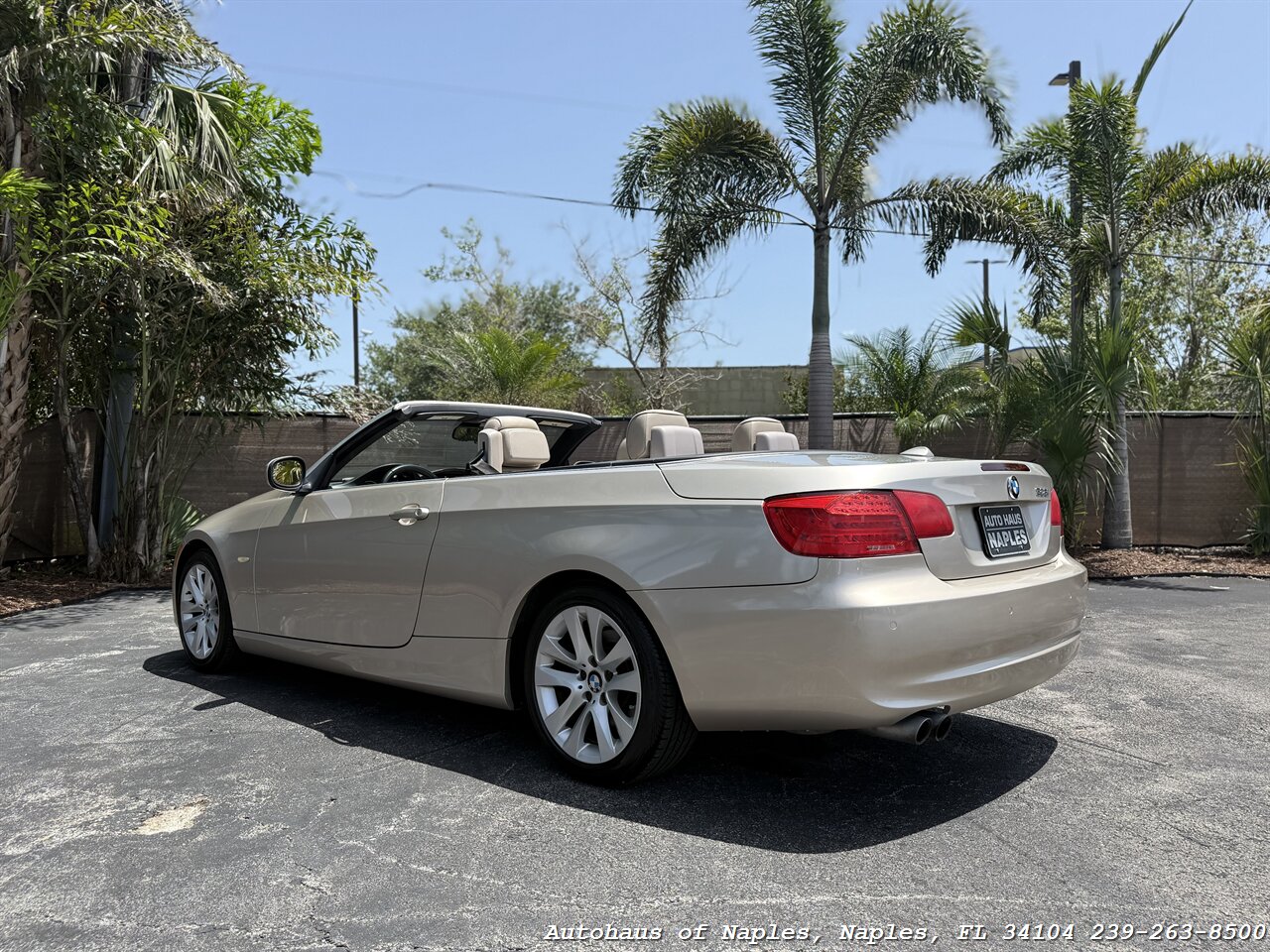 2012 BMW 328i - Photo 16 - Naples, FL 34104