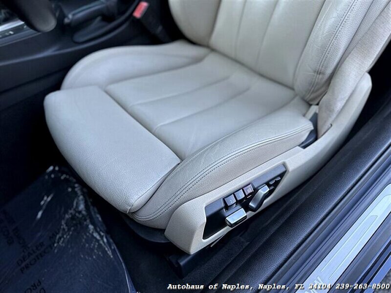 2016 BMW 428i Convertible - Photo 38 - Naples, FL 34104