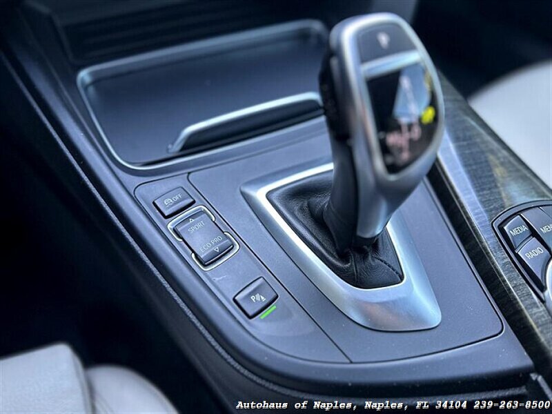 2016 BMW 428i Convertible - Photo 54 - Naples, FL 34104