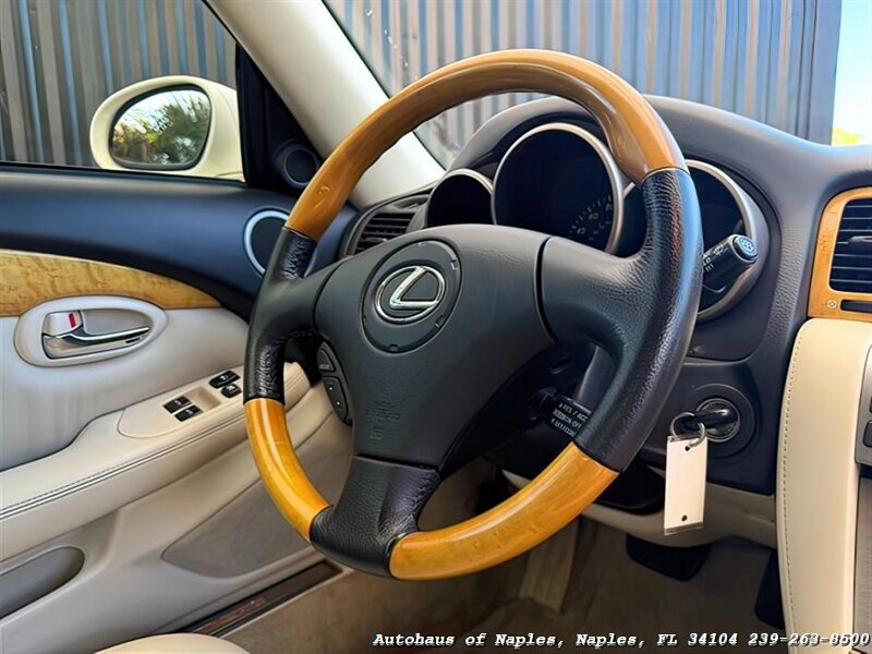 2003 Lexus SC 430   - Photo 30 - Naples, FL 34104