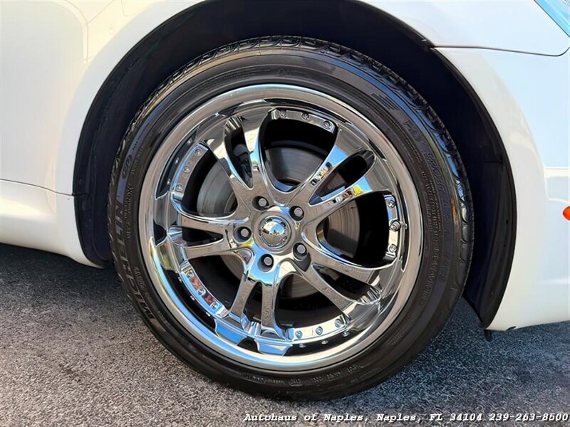 2003 Lexus SC 430   - Photo 10 - Naples, FL 34104