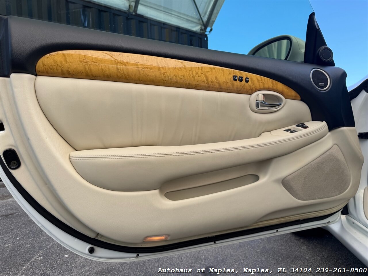 2003 Lexus SC 430   - Photo 20 - Naples, FL 34104