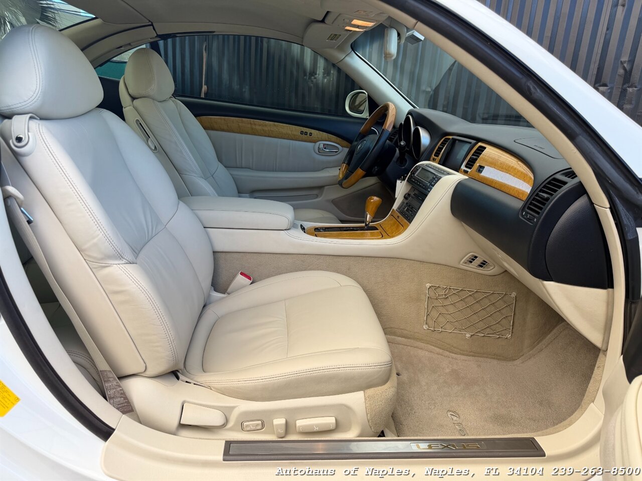 2003 Lexus SC 430   - Photo 28 - Naples, FL 34104