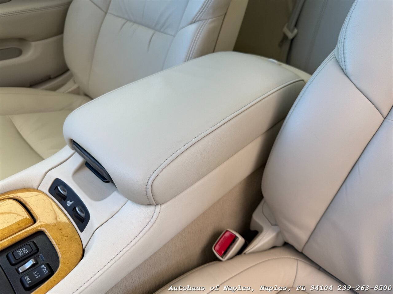 2003 Lexus SC 430   - Photo 23 - Naples, FL 34104