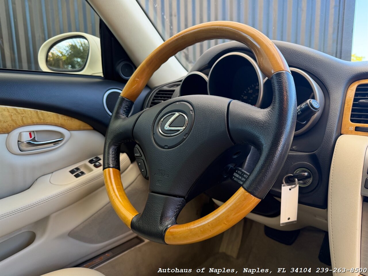 2003 Lexus SC 430   - Photo 30 - Naples, FL 34104