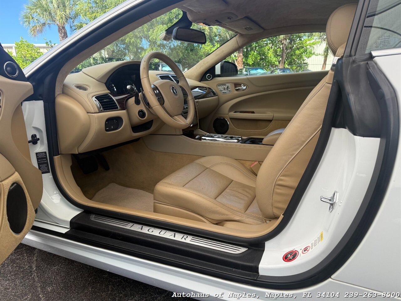 2011 Jaguar XK - Photo 14 - Naples, FL 34104