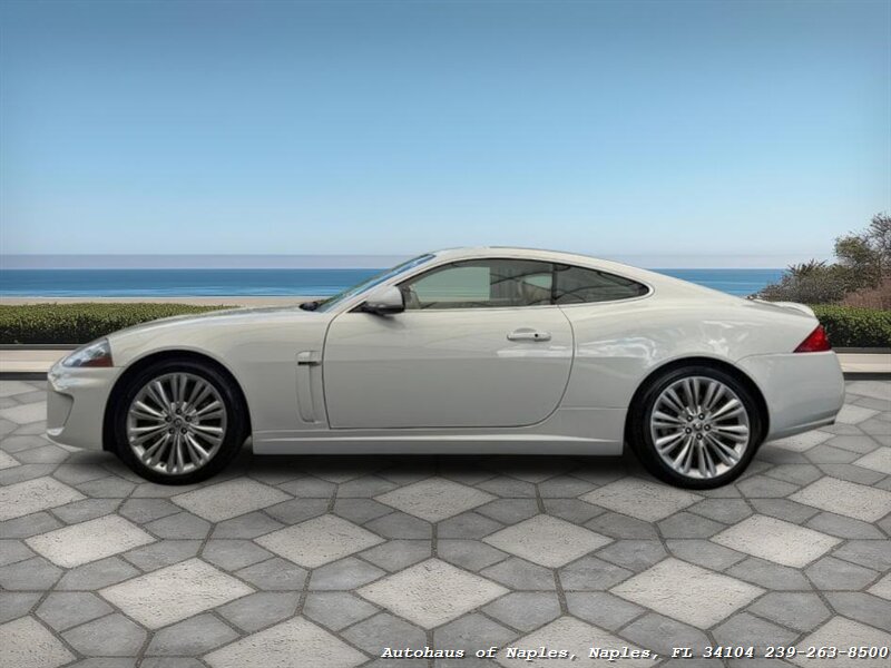 2011 Jaguar XK   - Photo 5 - Naples, FL 34104