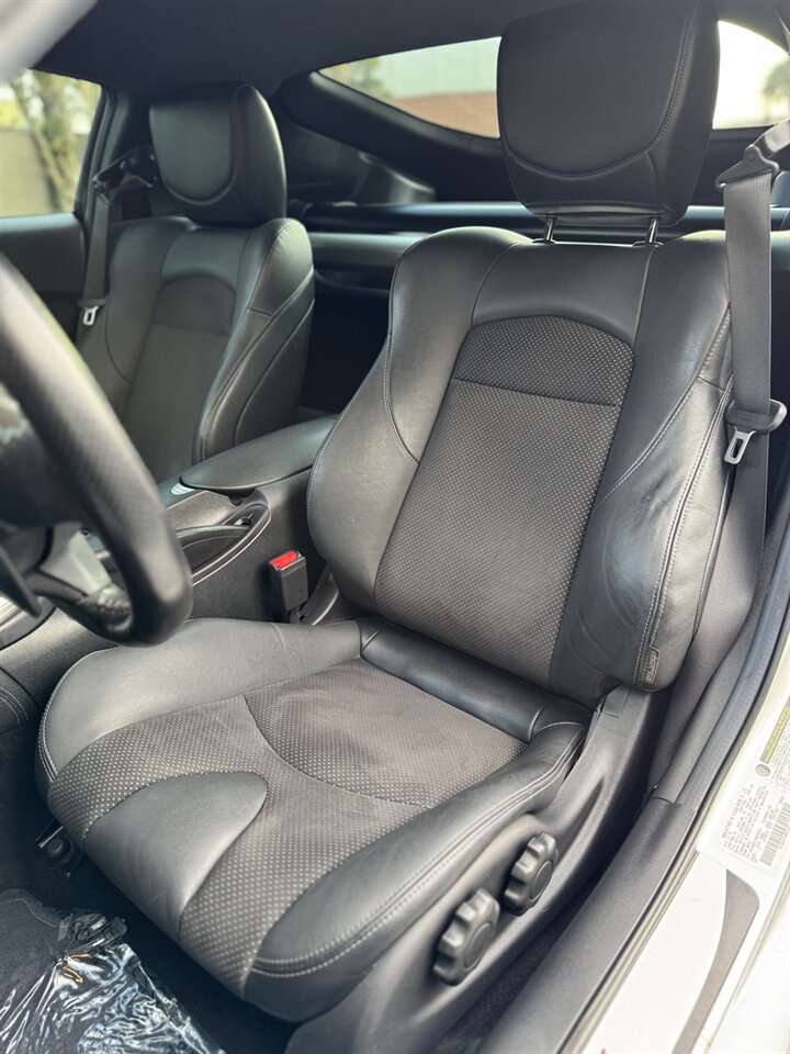 2019 Nissan 370Z - Photo 23 - Naples, FL 34104