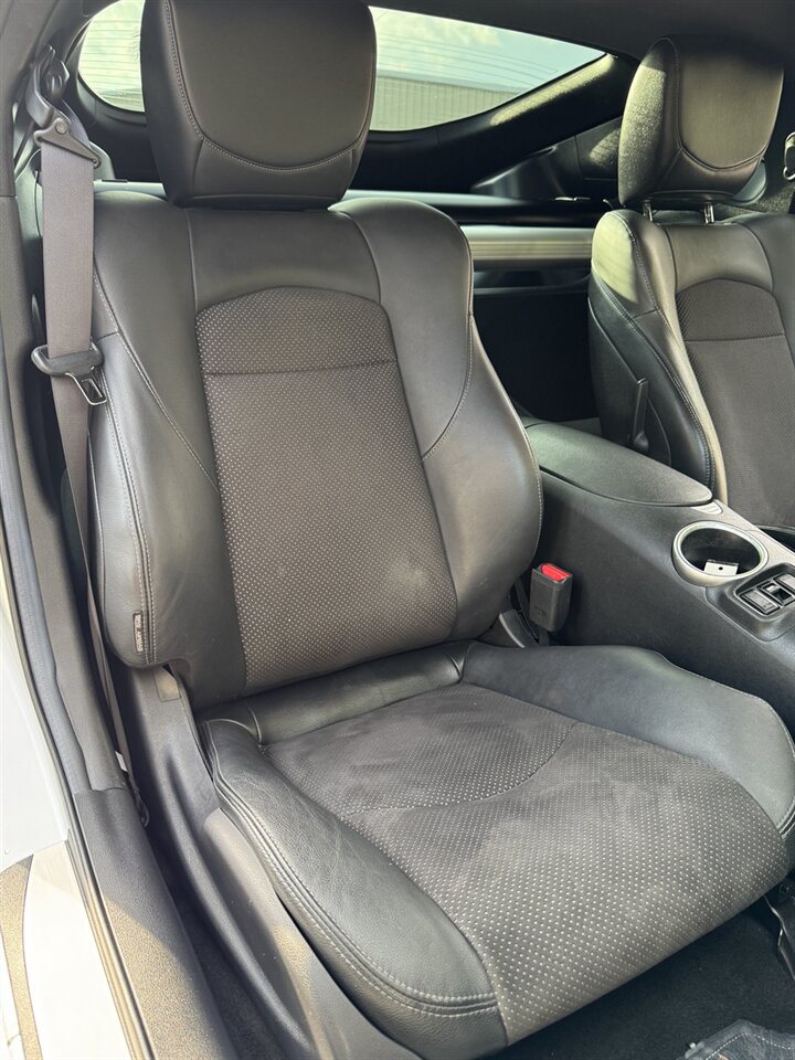 2019 Nissan 370Z - Photo 36 - Naples, FL 34104