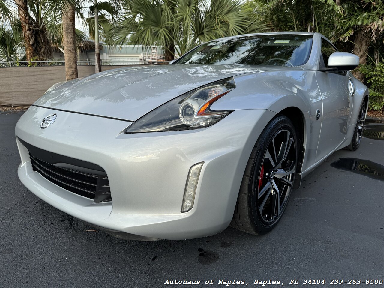 2019 Nissan 370Z - Photo 2 - Naples, FL 34104