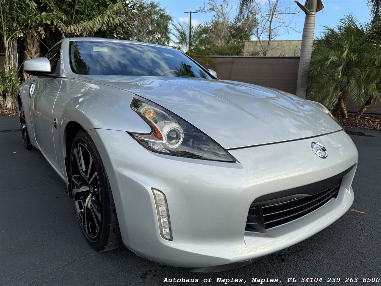 2019 Nissan 370Z   - Photo 1 - Naples, FL 34104
