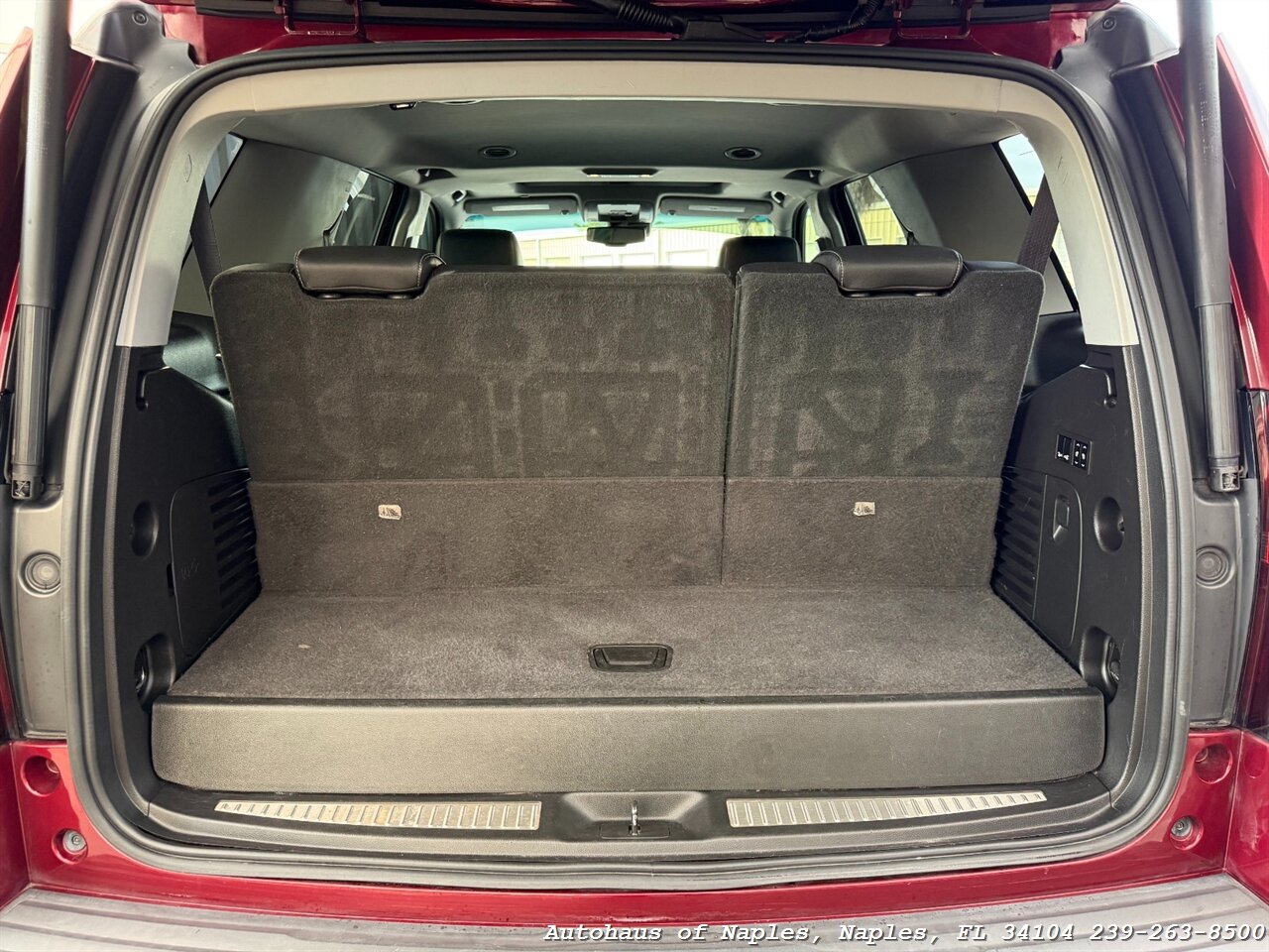 2016 Chevrolet Tahoe LT   - Photo 29 - Naples, FL 34104