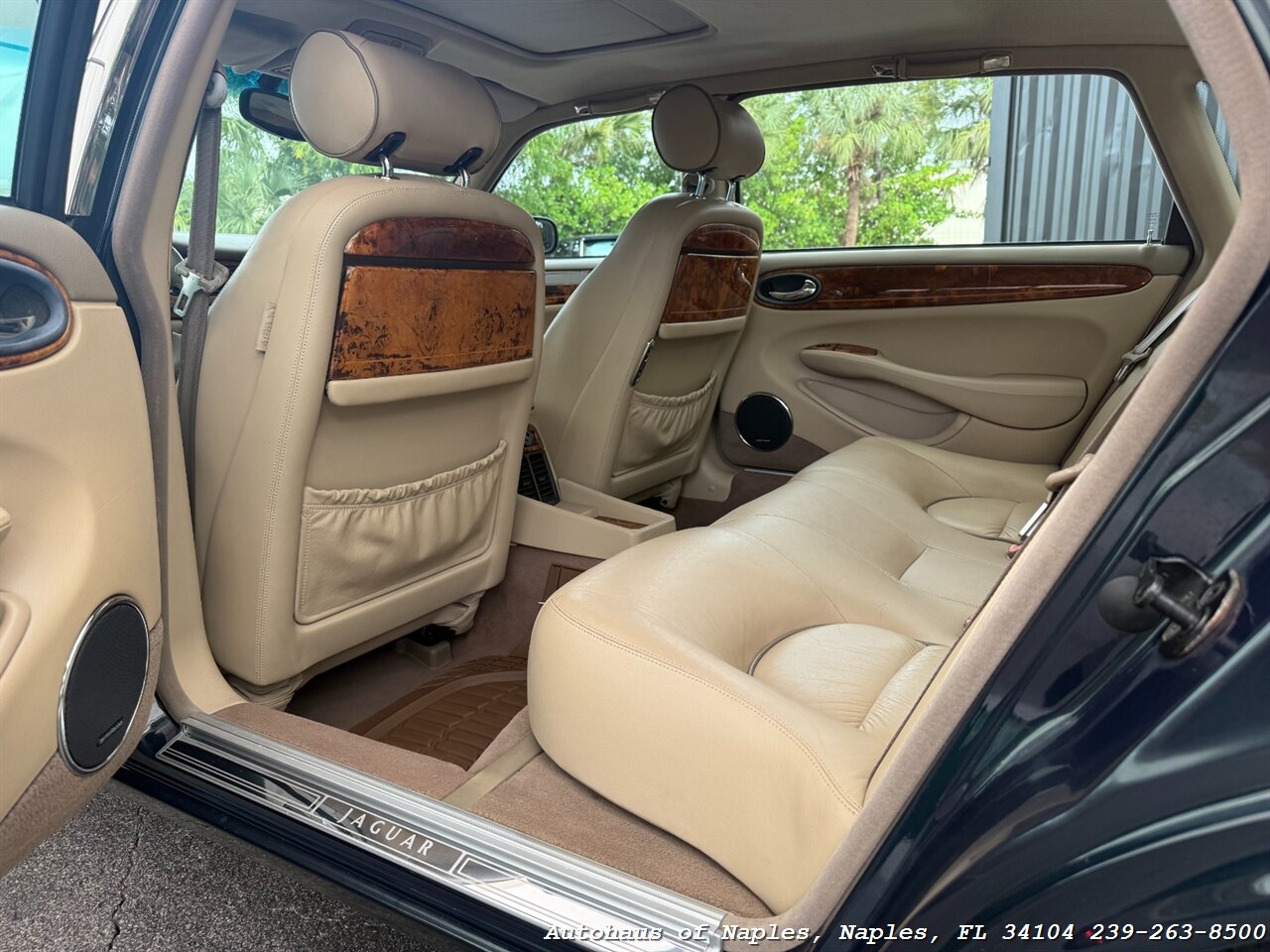 1999 Jaguar Vanden Plas - Photo 18 - Naples, FL 34104