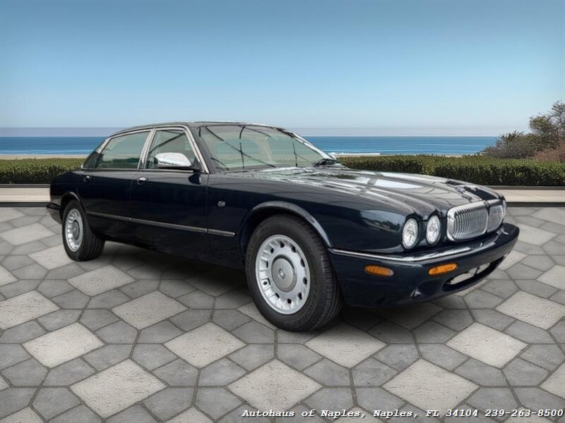 1999 Jaguar Vanden Plas