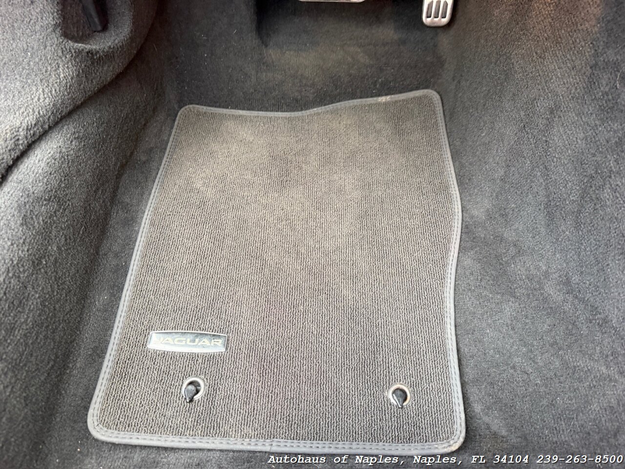 2014 Jaguar F-TYPE V8 S - Photo 121 - Naples, FL 34104
