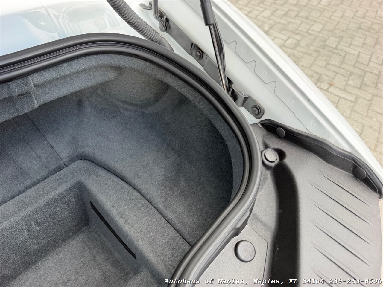 2014 Jaguar F-TYPE V8 S - Photo 31 - Naples, FL 34104