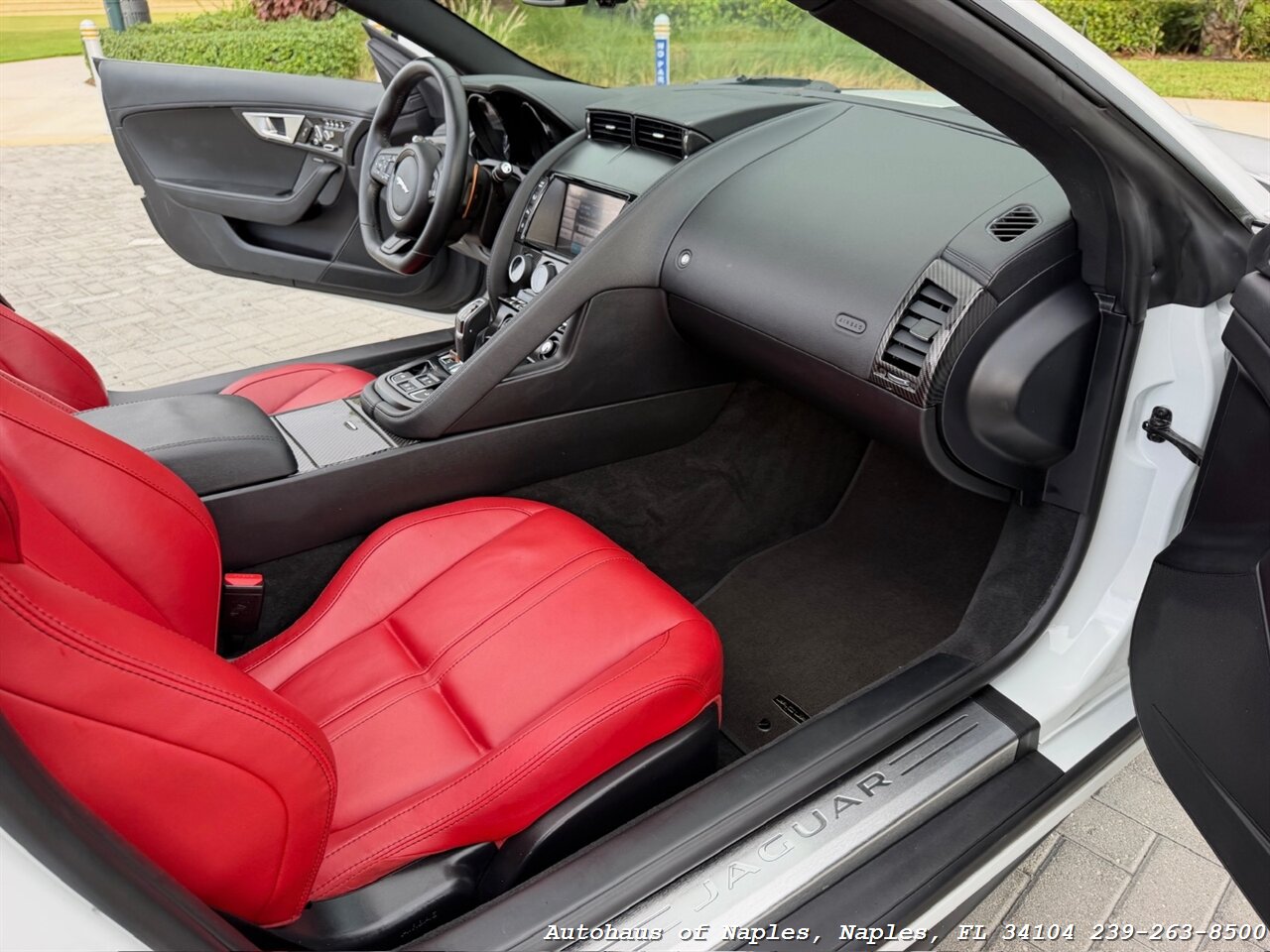 2014 Jaguar F-TYPE V8 S - Photo 127 - Naples, FL 34104