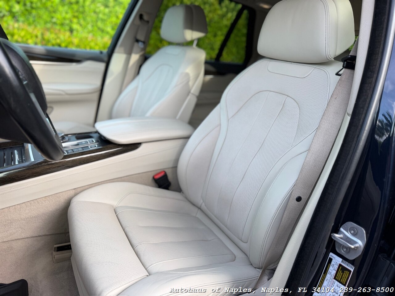 2016 BMW X5 xDrive40e   - Photo 48 - Naples, FL 34104