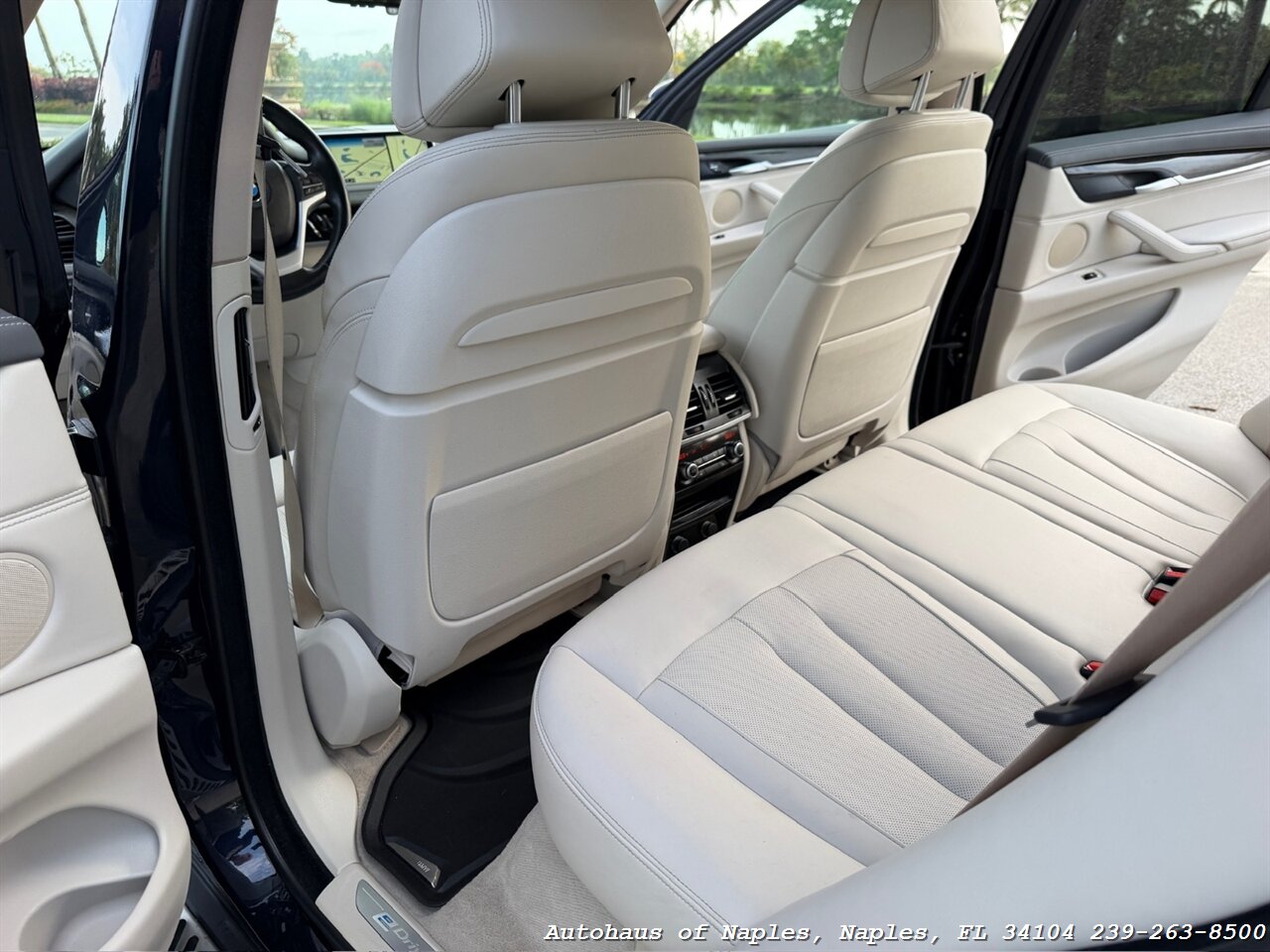 2016 BMW X5 xDrive40e   - Photo 62 - Naples, FL 34104