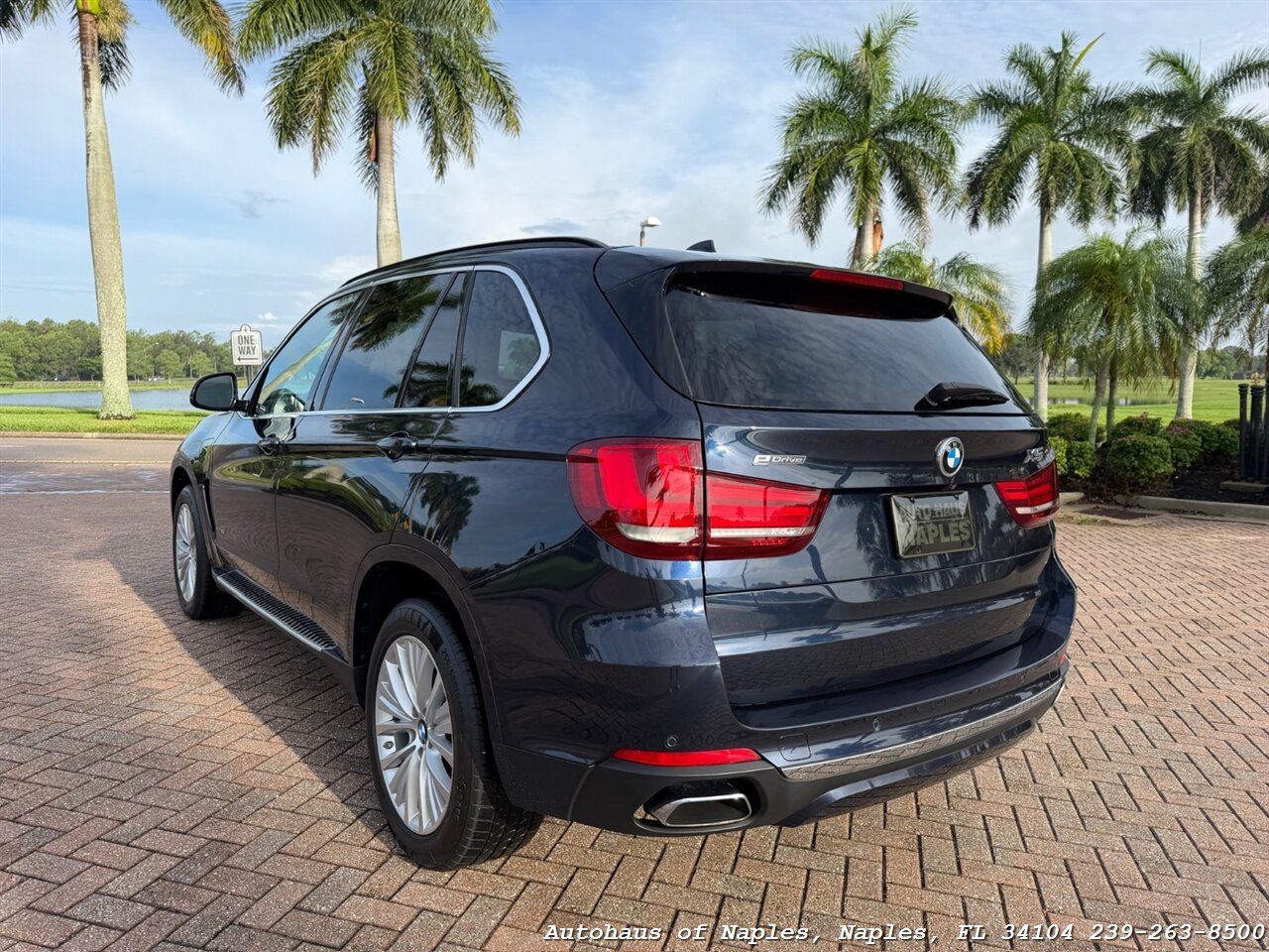 2016 BMW X5 xDrive40e   - Photo 69 - Naples, FL 34104