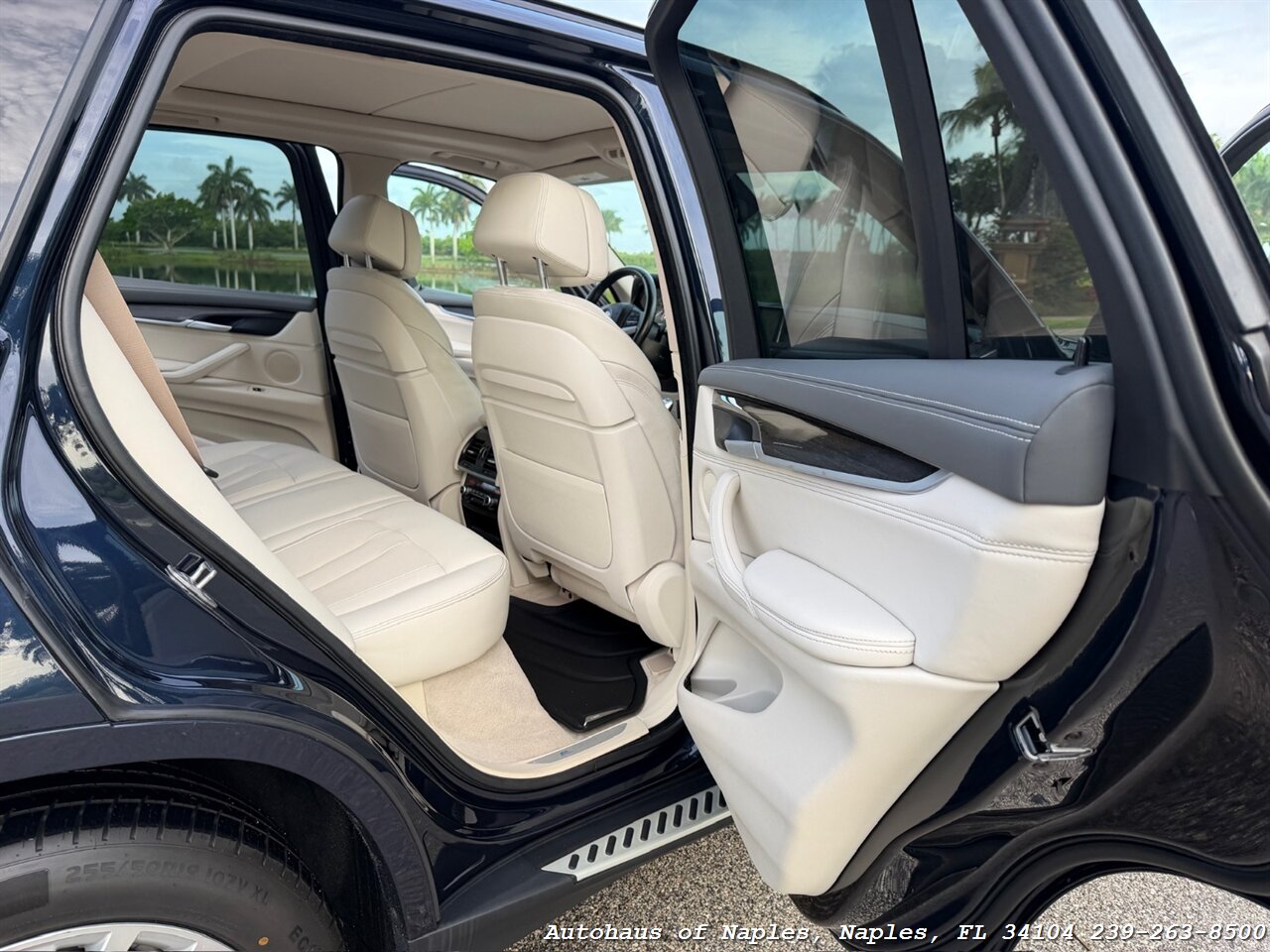2016 BMW X5 xDrive40e   - Photo 81 - Naples, FL 34104